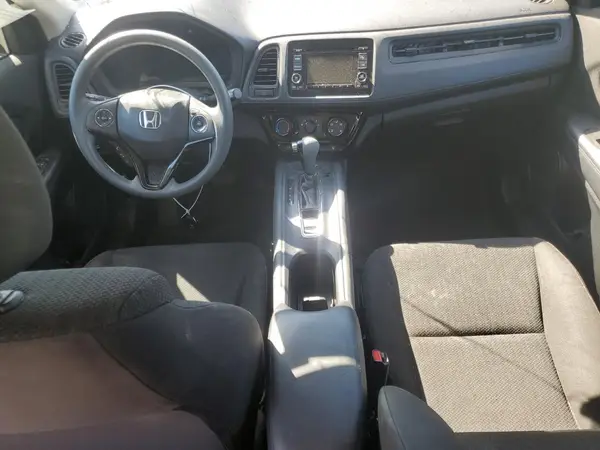 3CZRU5H3XHG705090 2017 HONDA HR-V - Image 8