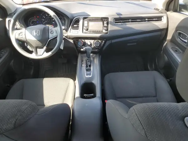 3CZRU5H3XHM702997 2017 HONDA HR-V - Image 8