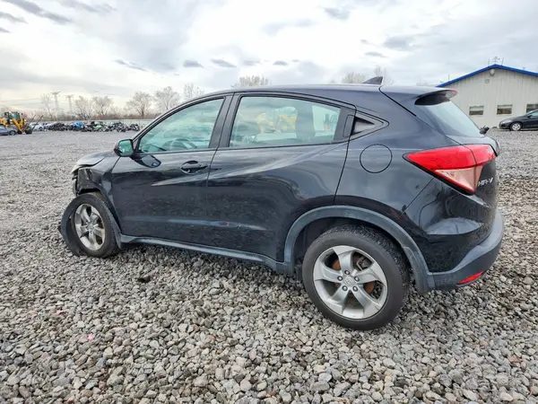 3CZRU5H3XHM703440 2017 HONDA HR-V - Image 2