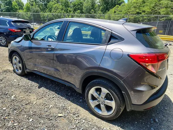 3CZRU5H3XHM704653 2017 HONDA HR-V - Image 2