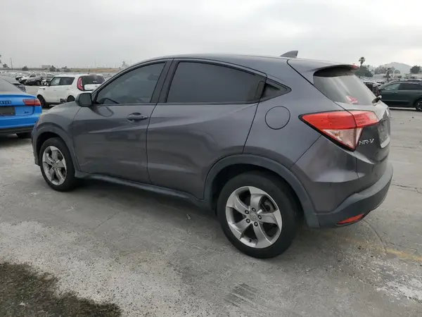 3CZRU5H3XHM705253 2017 HONDA HR-V - Image 2