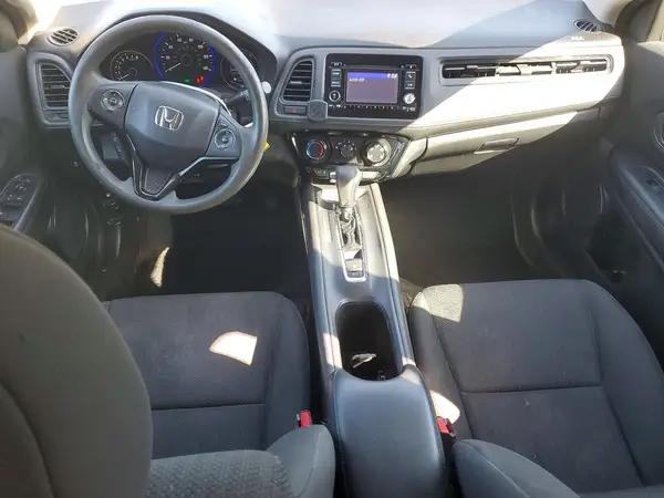 3CZRU5H3XHM708508 2017 HONDA HR-V - Image 8