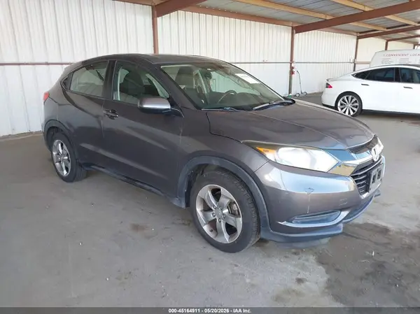 3CZRU5H3XJG700266 2018 HONDA HR-V - Image 1