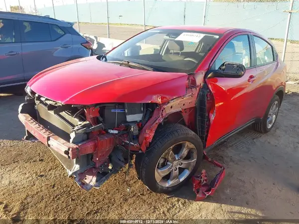 3CZRU5H3XJG702650 2018 HONDA HR-V - Image 2