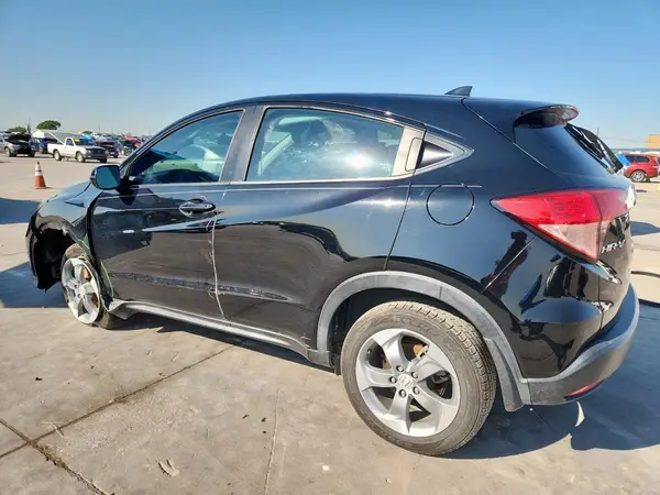3CZRU5H3XJG703085 2018 HONDA HR-V - Image 2