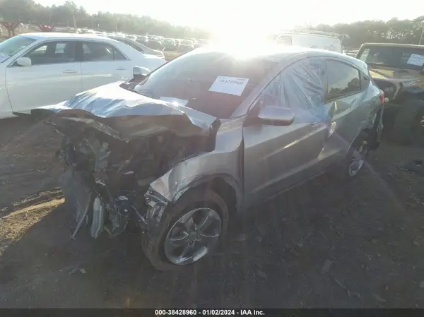 3CZRU5H3XJG705600 2018 HONDA HR-V - Image 2