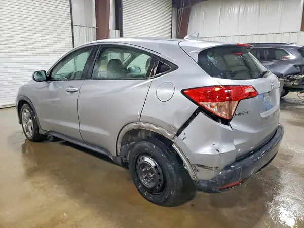 3CZRU5H3XJM706988 2018 HONDA HR-V - Image 2