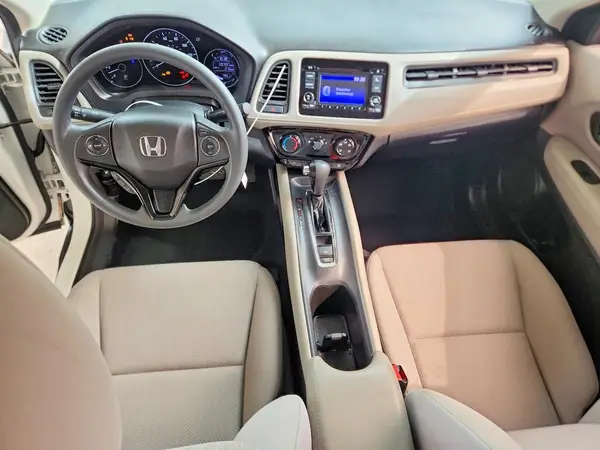 3CZRU5H3XJM718638 2018 HONDA HR-V - Image 8