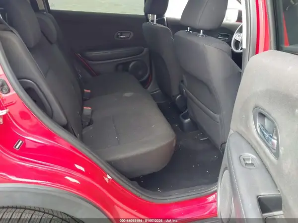 3CZRU5H3XJM719207 2018 HONDA HR-V - Image 8