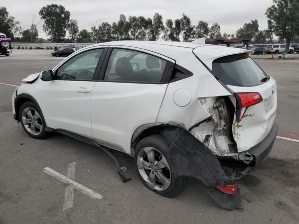 3CZRU5H3XJM719773 2018 HONDA HR-V - Image 2