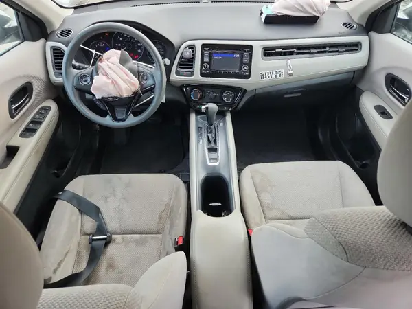 3CZRU5H3XJM722253 2018 HONDA HR-V - Image 8