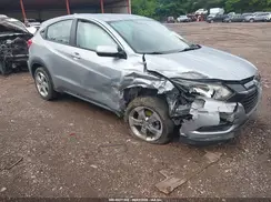 3CZRU5H3XJM722835 2018 HONDA HR-V