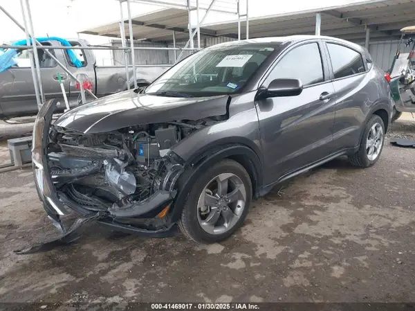 3CZRU5H3XKG708143 2019 HONDA HR-V - Image 2