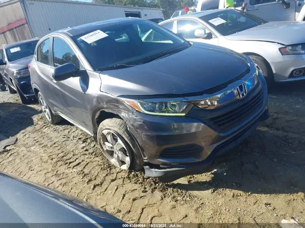 3CZRU5H3XKG708756 2019 HONDA HR-V - Image 1