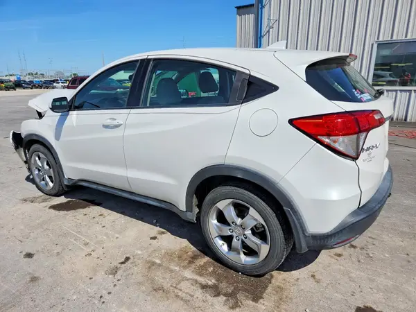 3CZRU5H3XKM702327 2019 HONDA HR-V - Image 2
