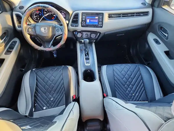 3CZRU5H3XKM709942 2019 HONDA HR-V - Image 8