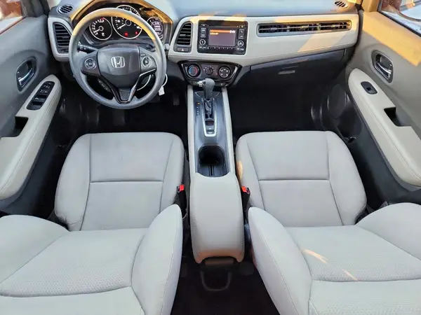 3CZRU5H3XKM724490 2019 HONDA HR-V - Image 8