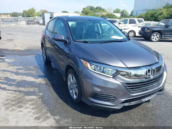 3CZRU5H3XLM713068 2020 HONDA HR-V - Image 1