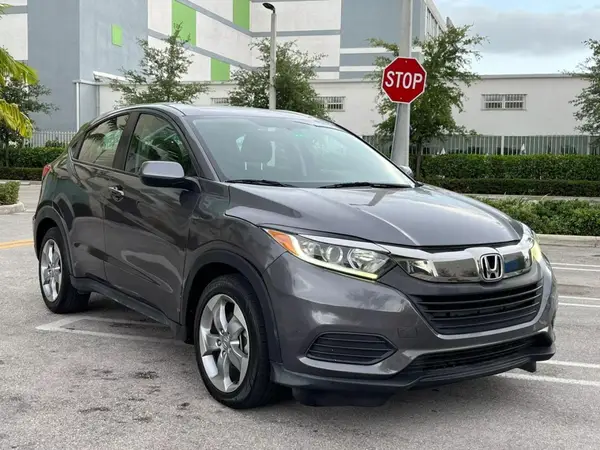 3CZRU5H3XLM715337 2020 HONDA HR-V - Image 1