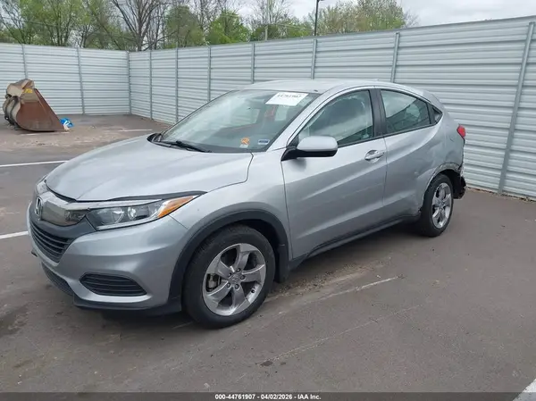 3CZRU5H3XMM709121 2021 HONDA HR-V - Image 2