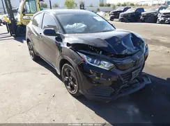 3CZRU5H3XMM710379 2021 HONDA HR-V