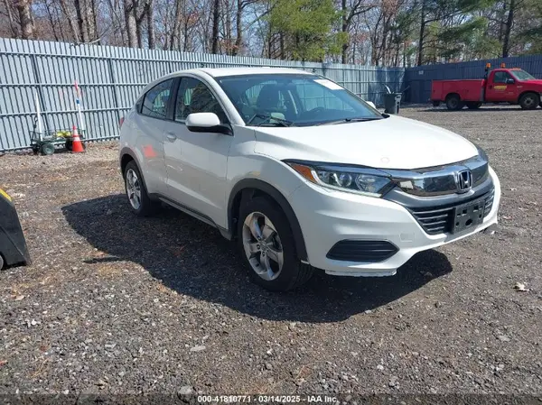 3CZRU5H3XMM734889 2021 HONDA HR-V - Image 1