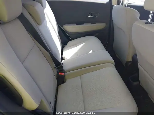 3CZRU5H3XMM734889 2021 HONDA HR-V - Image 8