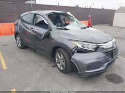 3CZRU5H3XNM724915 2022 HONDA HR-V