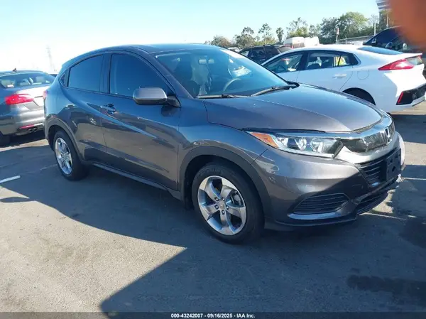 3CZRU5H3XNM745201 2022 HONDA HR-V - Image 1