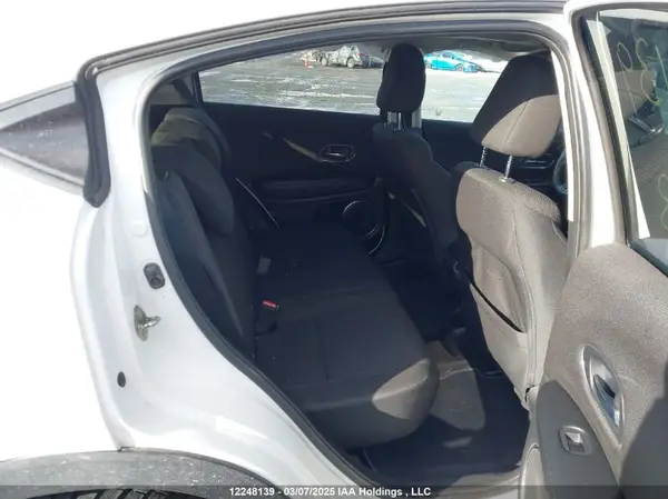 3CZRU5H50GM100383 2016 HONDA HR-V - Image 8