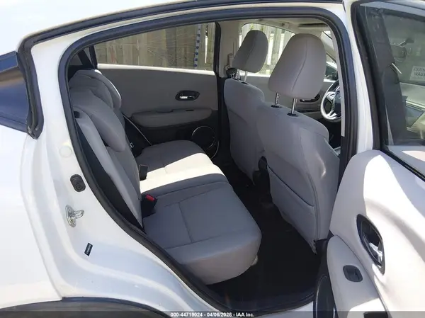 3CZRU5H50GM701826 2016 HONDA HR-V - Image 8