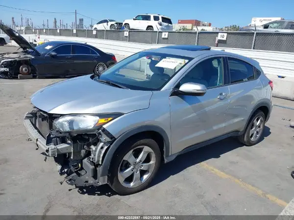 3CZRU5H50GM705200 2016 HONDA HR-V - Image 2