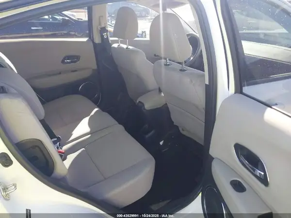 3CZRU5H50GM713636 2016 HONDA HR-V - Image 8