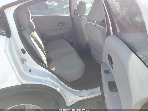 3CZRU5H50GM715421 2016 HONDA HR-V - Image 8