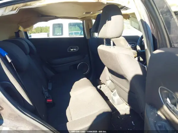 3CZRU5H50GM720196 2016 HONDA HR-V - Image 8