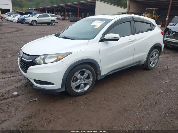 3CZRU5H50GM735670 2016 HONDA HR-V - Image 2