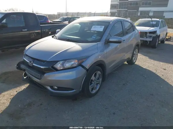 3CZRU5H50HG706248 2017 HONDA HR-V - Image 2
