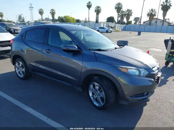 3CZRU5H50HG707903 2017 HONDA HR-V - Image 1