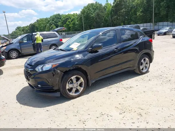 3CZRU5H50HM708230 2017 HONDA HR-V - Image 2