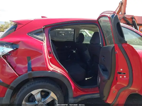 3CZRU5H50HM712648 2017 HONDA HR-V - Image 8