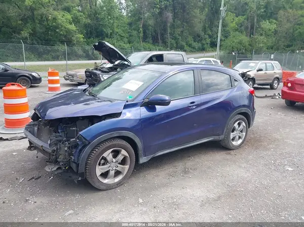 3CZRU5H50HM715386 2017 HONDA HR-V - Image 2