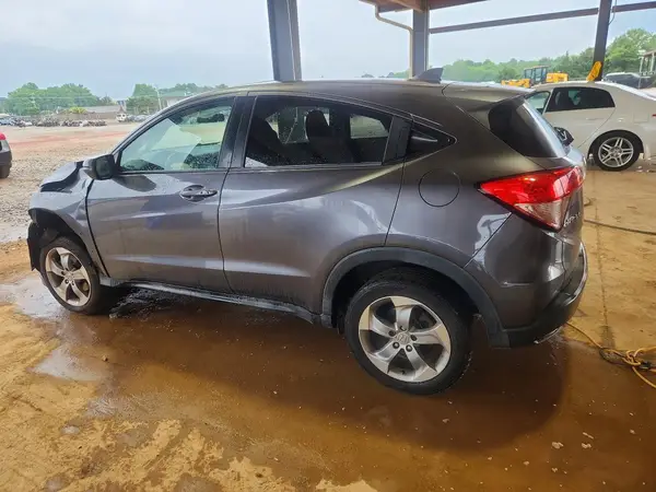 3CZRU5H50HM717820 2017 HONDA HR-V - Image 2