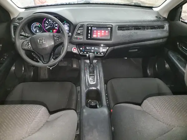 3CZRU5H50HM718675 2017 HONDA HR-V - Image 8