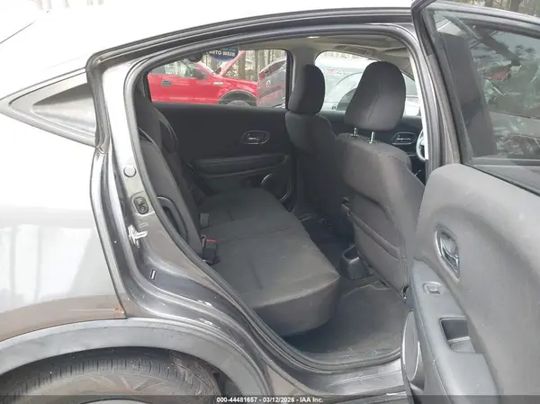 3CZRU5H50HM722905 2017 HONDA HR-V - Image 8