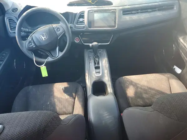 3CZRU5H50JG702447 2018 HONDA HR-V - Image 8