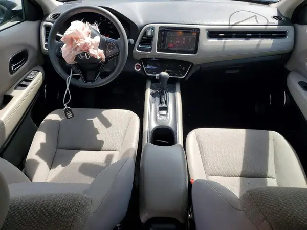 3CZRU5H50JG705879 2018 HONDA HR-V - Image 8