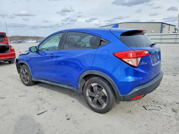 3CZRU5H50JG705977 2018 HONDA HR-V - Image 2