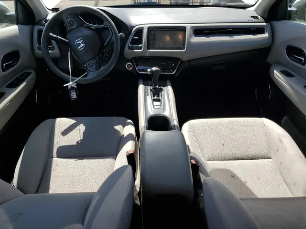 3CZRU5H50JM700473 2018 HONDA HR-V - Image 8