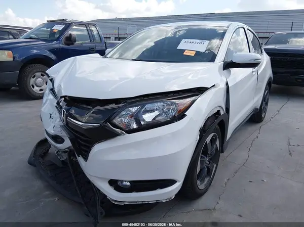 3CZRU5H50JM701204 2018 HONDA HR-V - Image 2