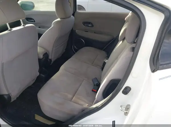 3CZRU5H50JM712610 2018 HONDA HR-V - Image 8